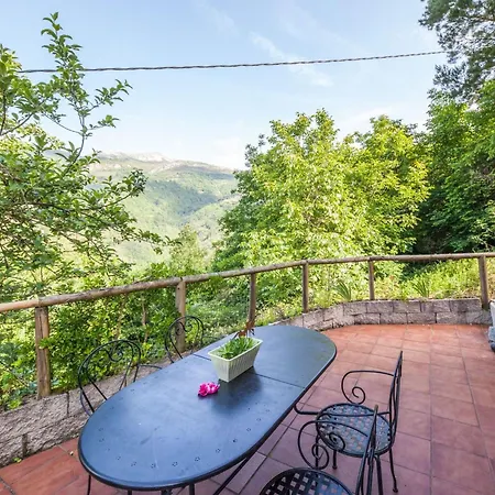 Jacuzzi- Kamin- Grill Und Spektakulaere Aussicht By Interhome *