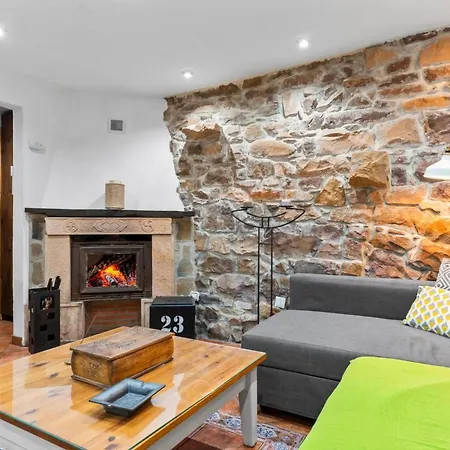 Jacuzzi- Kamin- Grill Und Spektakulaere Aussicht By Interhome Apartment
