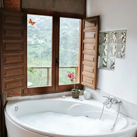 Apartment Jacuzzi- Kamin- Grill Und Spektakulaere Aussicht By Interhome *
