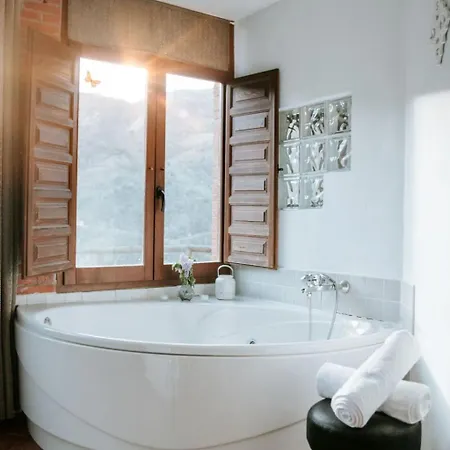 Apartment Jacuzzi- Kamin- Grill Und Spektakulaere Aussicht By Interhome Proaza