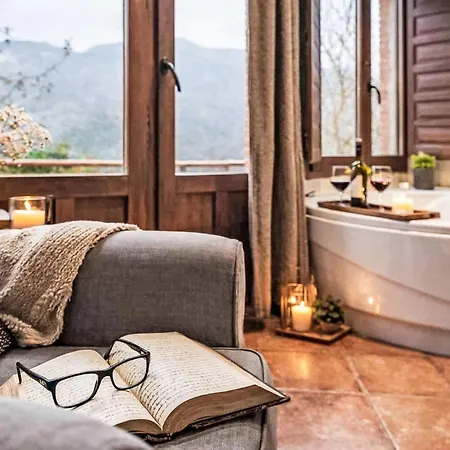Jacuzzi- Kamin- Grill Und Spektakulaere Aussicht By Interhome
