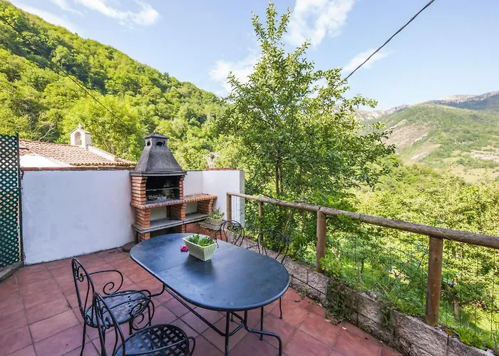 Jacuzzi- Kamin- Grill Und Spektakulaere Aussicht By Interhome *