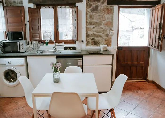 Jacuzzi- Kamin- Grill Und Spektakulaere Aussicht By Interhome *