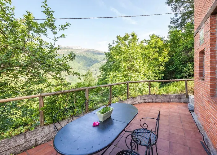 Jacuzzi- Kamin- Grill Und Spektakulaere Aussicht By Interhome *