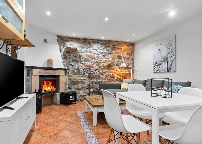 Jacuzzi- Kamin- Grill Und Spektakulaere Aussicht By Interhome Апартаменты