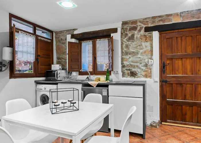 Jacuzzi- Kamin- Grill Und Spektakulaere Aussicht By Interhome Апартаменты *